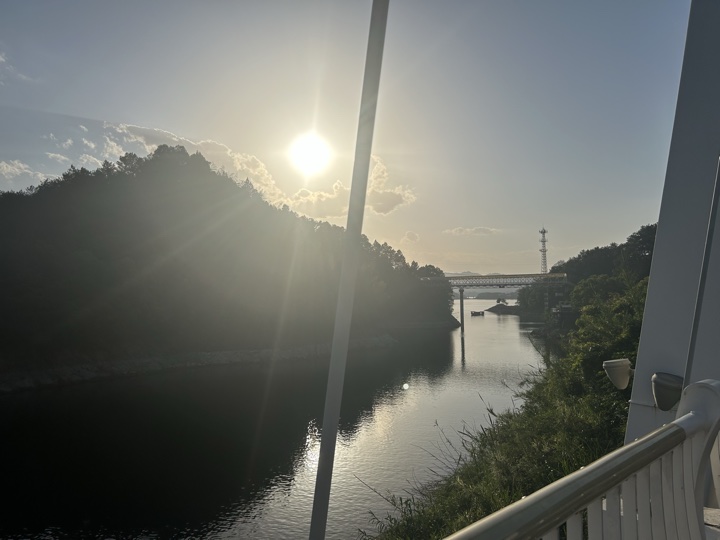 【徒步| 杭州市淳安县千岛湖】别致·千岛湖｜圆梦亲水帆船，假期限定轻奢旅行照片 4