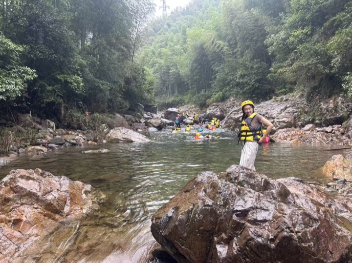 湖州安吉龙王潭溯溪旅行照片 10