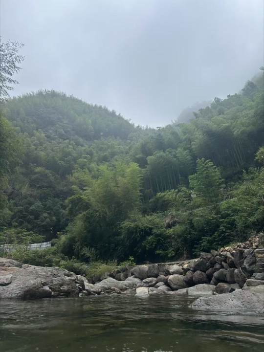 湖州安吉龙王潭溯溪旅行照片 23