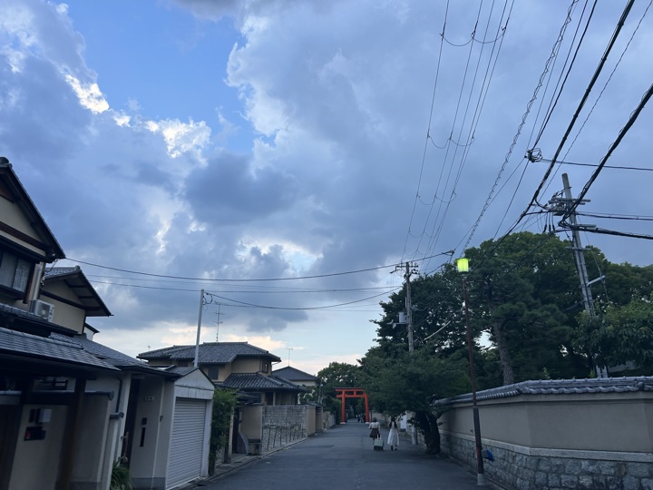京都·金阁寺、鸭川、神社图书展、京都大学与盂兰节旅行照片 28